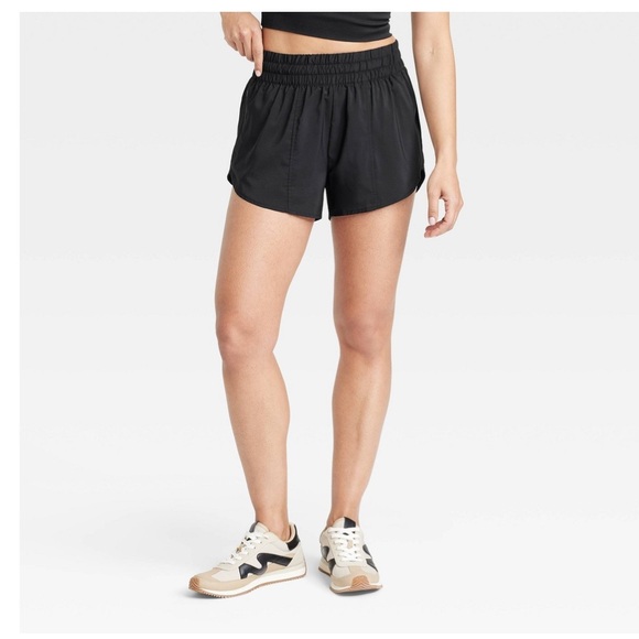all in motion Pants - All in Motion Women's Woven Mid-Rise Run Shorts 3"